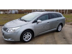 TOYOTA AVENSIS Wagon 2.0 D-4D Executive