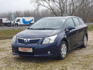 TOYOTA AVENSIS Wagon 2.0 D-4D Sol