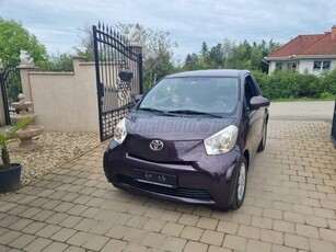 TOYOTA IQ 1.0 Eco 101e km