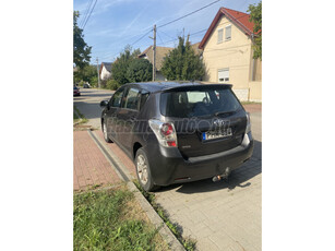 TOYOTA VERSO 2.0 D-4D Sol