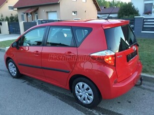 TOYOTA VERSO-S Verso S 1.33 VVT-i Club Szép megkímélt állapot!6sebességes kézi váltó!