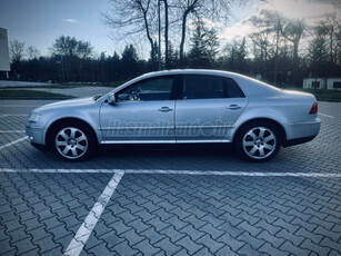 VOLKSWAGEN PHAETON 3.0 V6 TDI 4Motion (Automata) [5 személy]