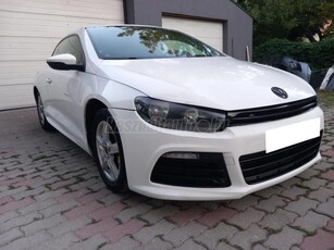 VOLKSWAGEN SCIROCCO 2.0 CR TDI R-LINE