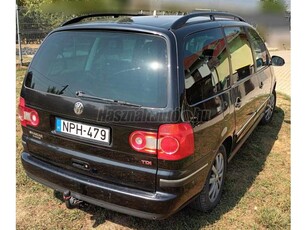 VOLKSWAGEN SHARAN 1.9 PD TDI Highline