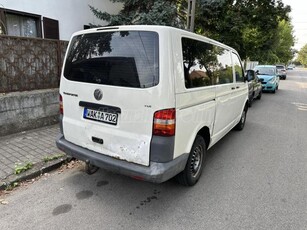 VOLKSWAGEN TRANSPORTER T5 1.9 TDI California Trendline