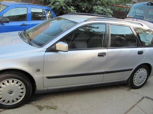 VOLVO V40 1.9 D