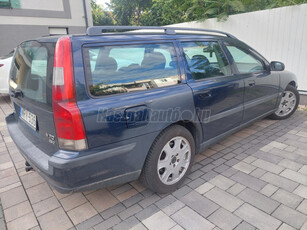 VOLVO V70 2.5 D TDI, 140Le