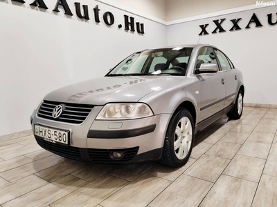 Volkswagen Passat 1.9 PD TDI Trendline 1 Év Műs...