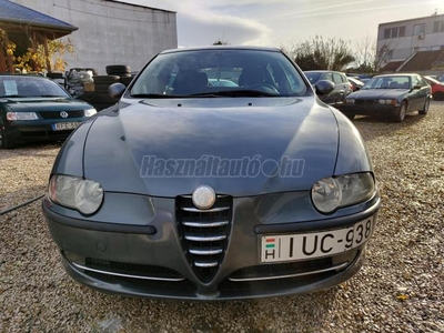 ALFA ROMEO 147 1.6 T. Spark Distinctive 152.034- Km Bemutató videóval!