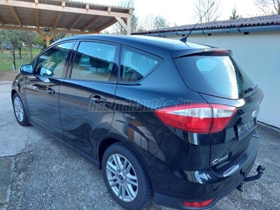 FORD C-MAX 1.6 TDCi Champions Nagyon jó Szerkezeti llapotba .Szép belsővel.! Rengeteg kényelmi extrval.!