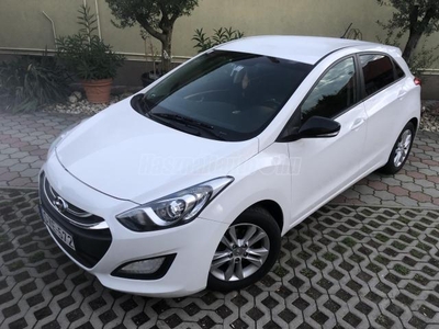 HYUNDAI I30 1.6 CRDi LP Go! Brasil Plus Digitklima. ülésfűtés.tolatókamera!!!