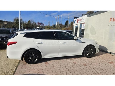 KIA OPTIMA SW 2.0 CVVL Silver ÁFÁS!Magyarországi!1 tulajdonostól!Szervizkönyves! Akár+2 év garanciával!