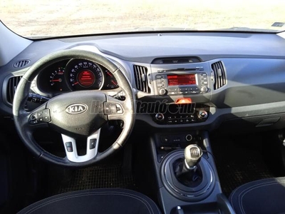 KIA SPORTAGE 1.7 CRDi EX