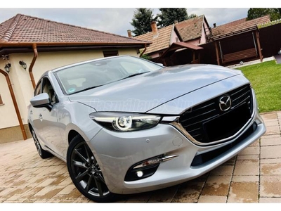 MAZDA 3 Sport 2.0 Revolution (Automata) Minden létező gyári extrával felszerelt!Nagyon ritka!