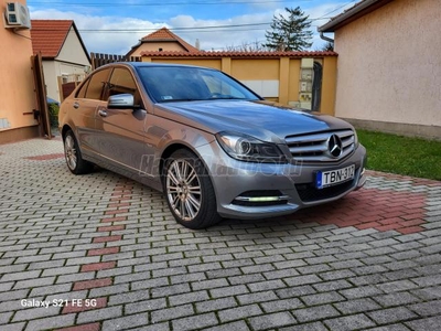 MERCEDES-BENZ C 220 CDI BlueEFFICIENCY Elegance