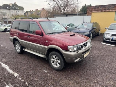 NISSAN TERRANO II 2.7 TDI Luxury Automata. 4WD. Klíma. Bőrbelső