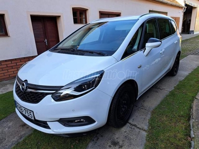 OPEL ZAFIRA TOURER 1.4 T Innovation (7 személyes )