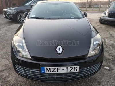 RENAULT LAGUNA Coupe 2.0 dCi Monaco GP