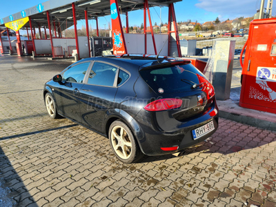 SEAT LEON 2.0 CR TDI FR DPF