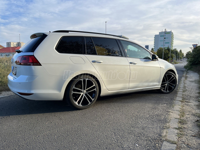 VOLKSWAGEN GOLF VII Variant 2.0 TDI BMT GTD DynAudio, Szervízkönyv!!!