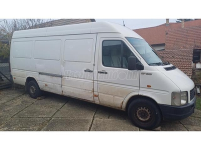 VOLKSWAGEN LT 2.5 TDI 32