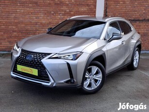 Lexus UX 250h Comfort CVT Ledlámpa-Távtartó-NAV...