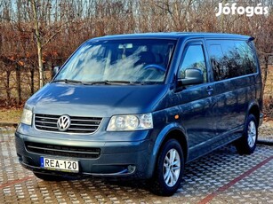 Volkswagen Transporter T5 1.9 TDI Caravelle 9 s...