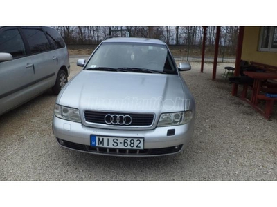 AUDI A4 1.9 PD TDI AZONNAL ELVIHETŐ!MAGYAR RENDSZÁMOS!