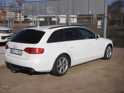 AUDI A4 Avant 2.7 V6 TDI DPF xenon navi ül.fűt horog kézi váltó