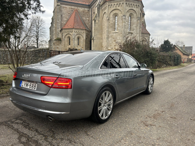 AUDI A8 3.0 V6 TDI DPF quattro Tiptronic ic Lang