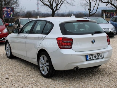 BMW 116d EfficientDynamics Advantage 128e km. Navigáció. M-es tükrök