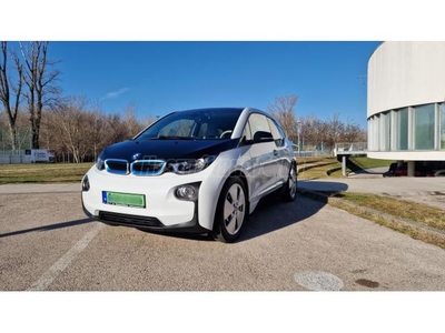 BMW I3 94Ah (Automata) Extra Hifi / Hőszivattyú / Éves autópálya / Akár lizigpartner is bevonható