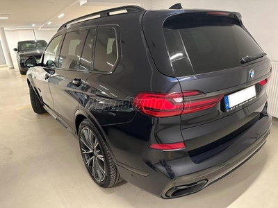 BMW X7 M50i (Automata) Full / Individual / 7 szem. / Mo-i / garanciális