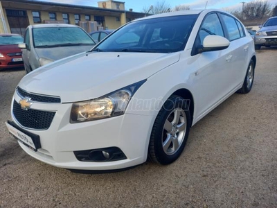 CHEVROLET CRUZE 1.8 LT Plus 186000KM! Alufelni!Klima! nagyon szép állapot!