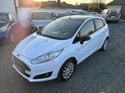 FORD FIESTA 1.25 Titanium Black&White Vezetett Sz.Könyv! Garantált km! Ülés Fűtés! Led!