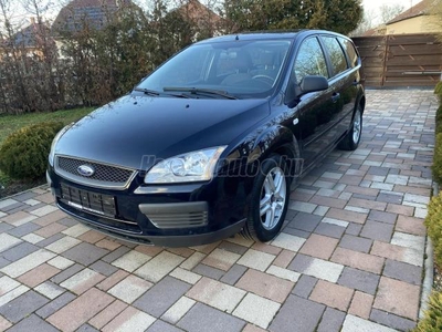 FORD FOCUS 1.4 Ambiente