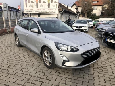 FORD FOCUS 1.5 EcoBlue Titanium navi CarPlay 16coll