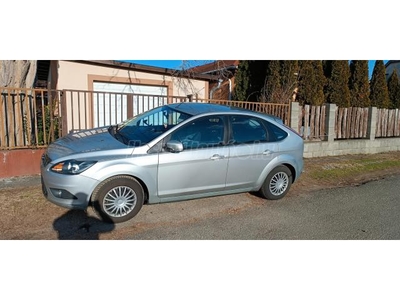 FORD FOCUS 1.6 Ambiente