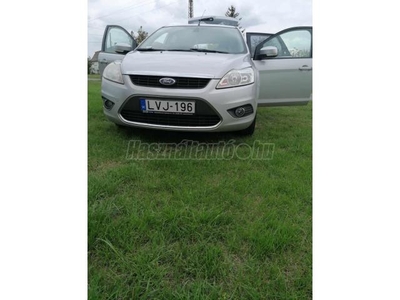 FORD FOCUS 1.6 TDCi Ghia DPF