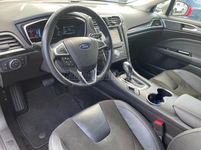 FORD MONDEO 2.0 HEV Titanium (Automata) 78 e km. Magyarországi! Áfás! Km Garancia! LED Kamera Vonóhorog Ülésfűtés