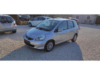 HONDA JAZZ 1.4 ES CVT My. 2005 JÓ VÁLTÓ.TÖRVE NEM VOLT.NINCS SZÉTROHADVA!