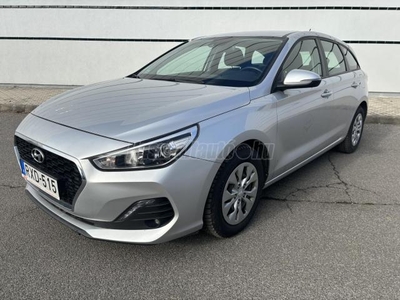 HYUNDAI I30 1.6 CRDi LP Life Mo-i.Szkönyv.1 Tulaj. ÁFÁ-s