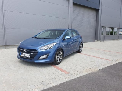 HYUNDAI I30 1.6 GDi Comfort