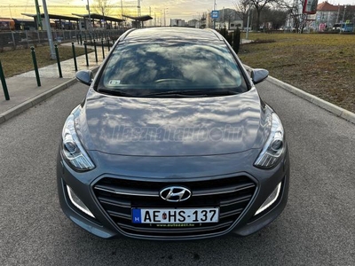 HYUNDAI I30 CW 1.6 GDi Business Csak 25.000km