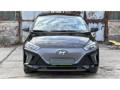 HYUNDAI IONIQ electric Premium (Automata) VALÓS KM.SZERVIZKÖNYV.BŐR.LED.ÜLÉS SZELLŐZTETÉS