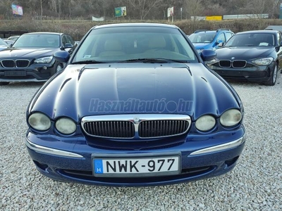 JAGUAR X-TYPE 2.0 D Executive VAJBŐR KÁRPIT-17''ALUFELNI-ÜLÉSFŰTÉS-RADAR-RIASZTÓ-TEMPOMAT