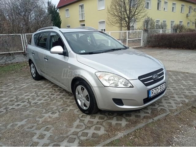 KIA CEE'D SW 1.4 EX Kevés km! Friss vizsga!