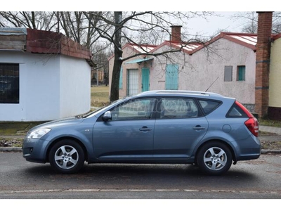 KIA CEE'D SW 1.6 CRDi EX Limited Foglalózva !