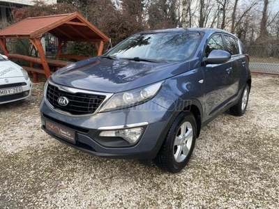 KIA SPORTAGE 1.6 GDI EX Prémium Magyarországi. Vezetett szervizkönyv