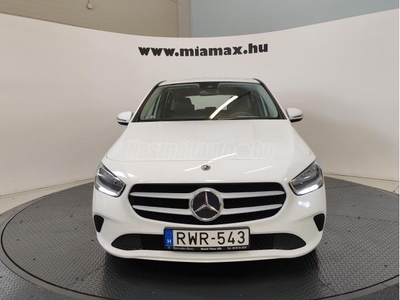 MERCEDES-BENZ B 160 Új Modell! 121.932 km! magyarországi. 1 tulaj. sérülésmentes. újszerű autó